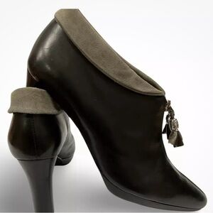 EUC BRIGHTON Leather Stacy Shoes /Ankle Boot Sz 7M